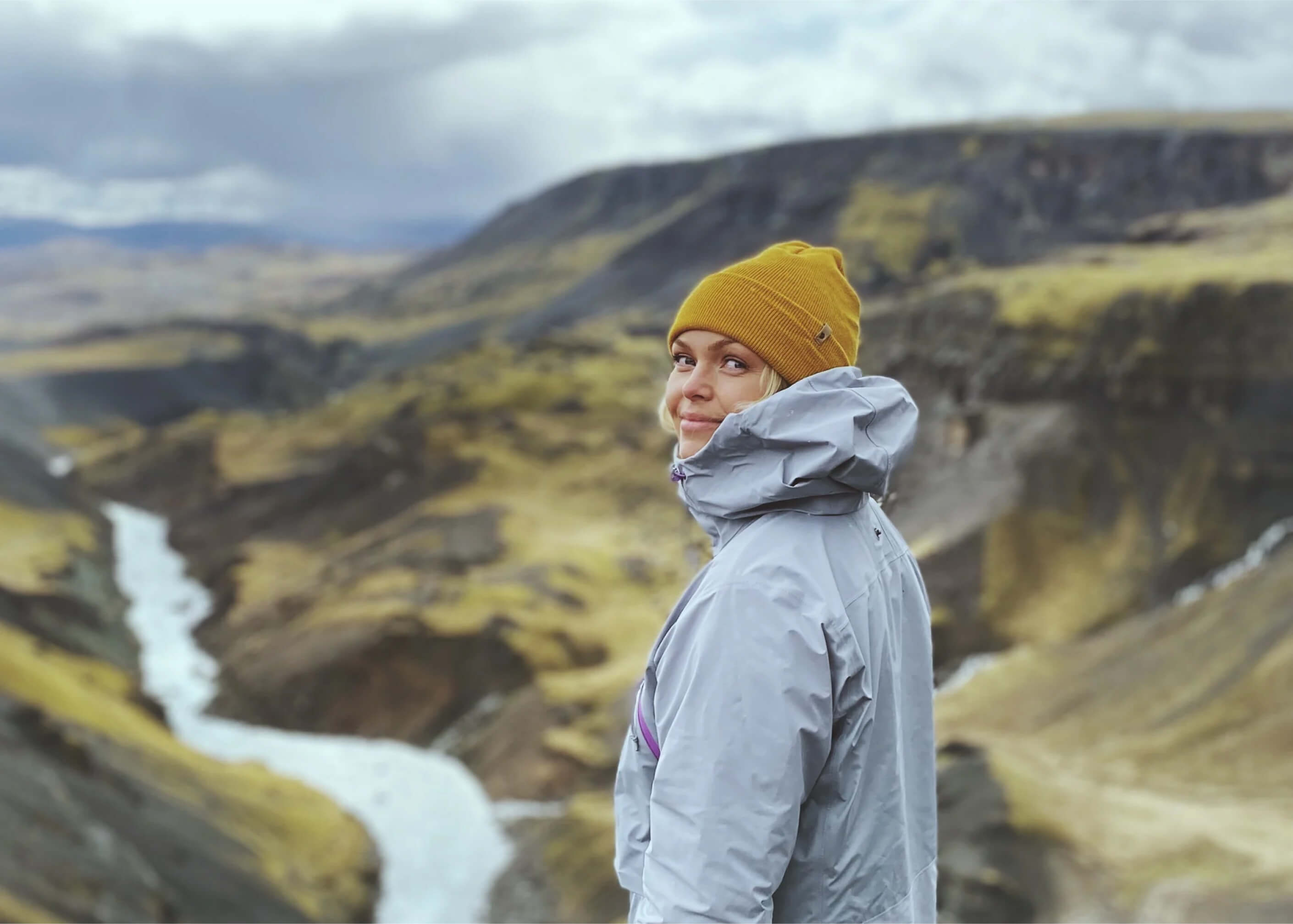 Travel in Style: Expert Outfit Suggestions